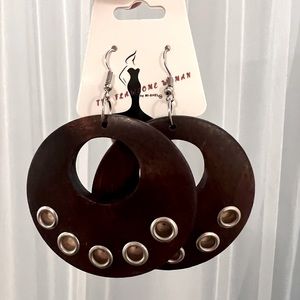 ROUND WOODEN DANGLE EARRINGS